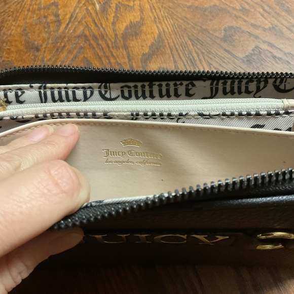 Juicy Couture Black Leather Keychain - Picture 9 of 9